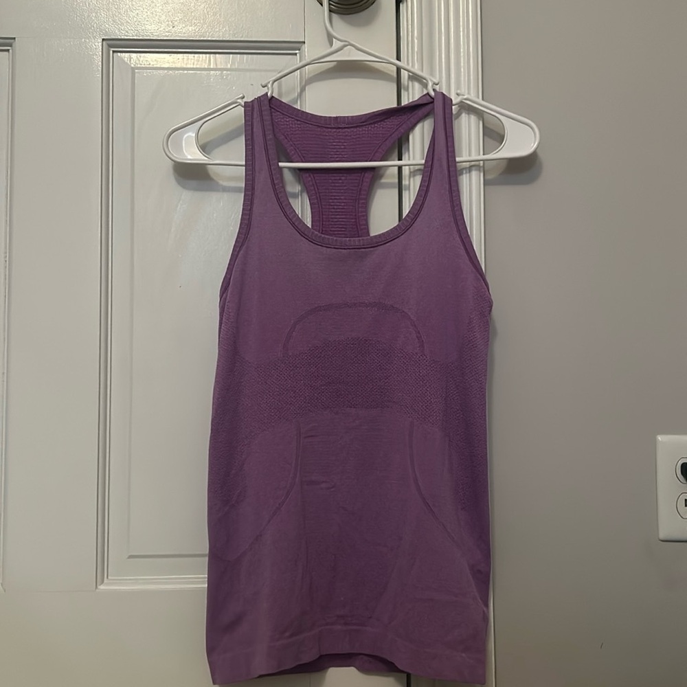 Lululemon tank top size 4